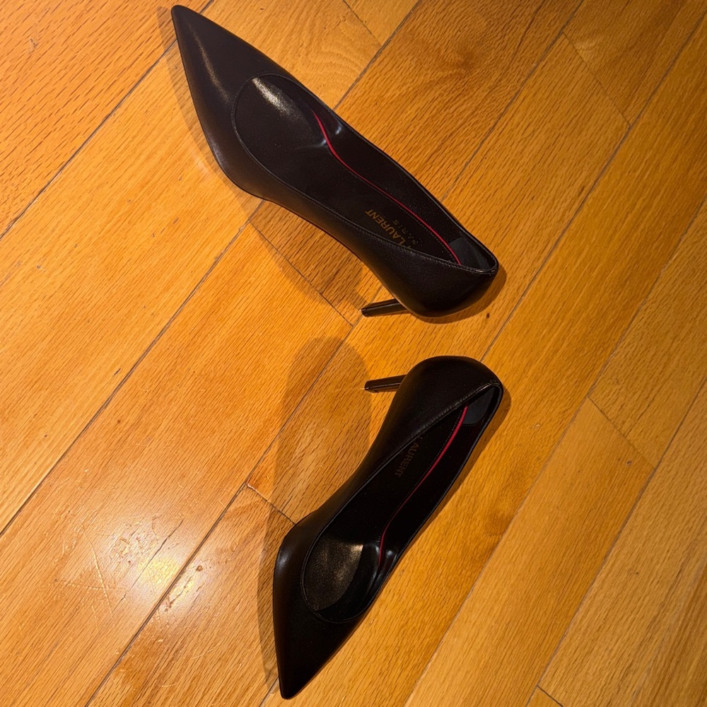 Saint Laurent Black and Red Heels - Picture 2 of 3